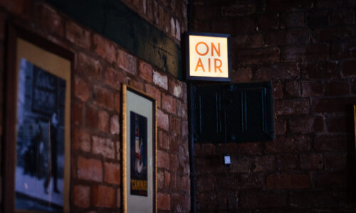 QUIZ NIGHT AT CORNERHOUSE